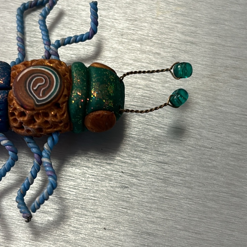 Vintage Insect Brooch - Picture 5 of 12